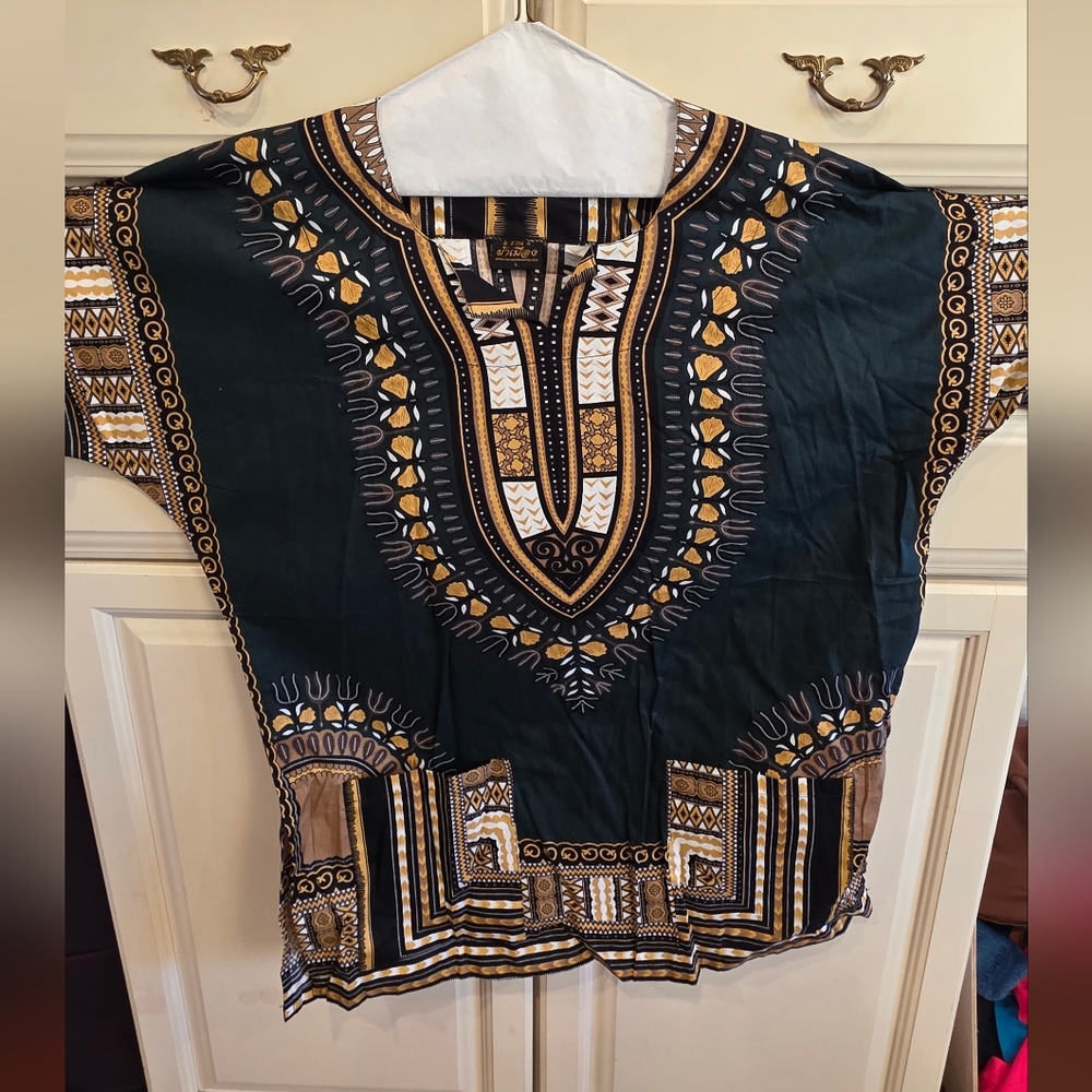 African Dashiki Dress with Intricate Patterns